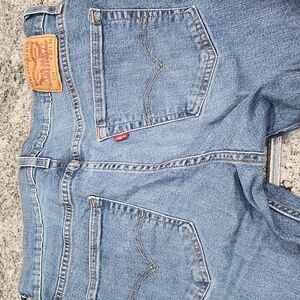 Mens EUC Levi Jeans 32x36